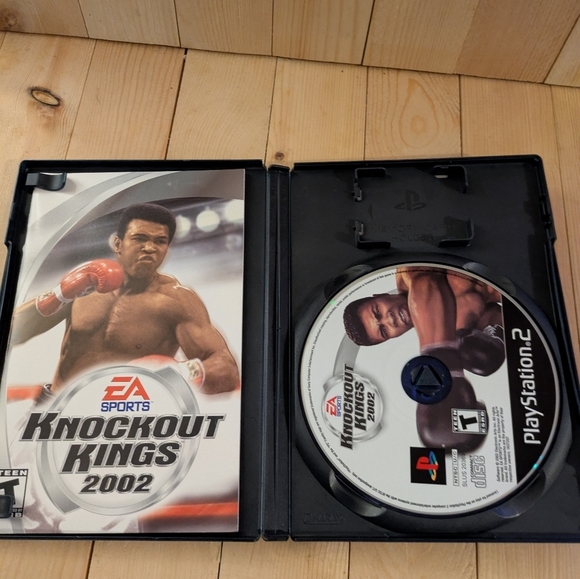 Knockout Kings 2002 for PlayStation 2 - Used - Picture 4 of 5